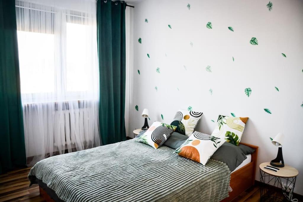 Przytulne Mieszkanie Z Widokiem W Bielsku Bialej Apartment *